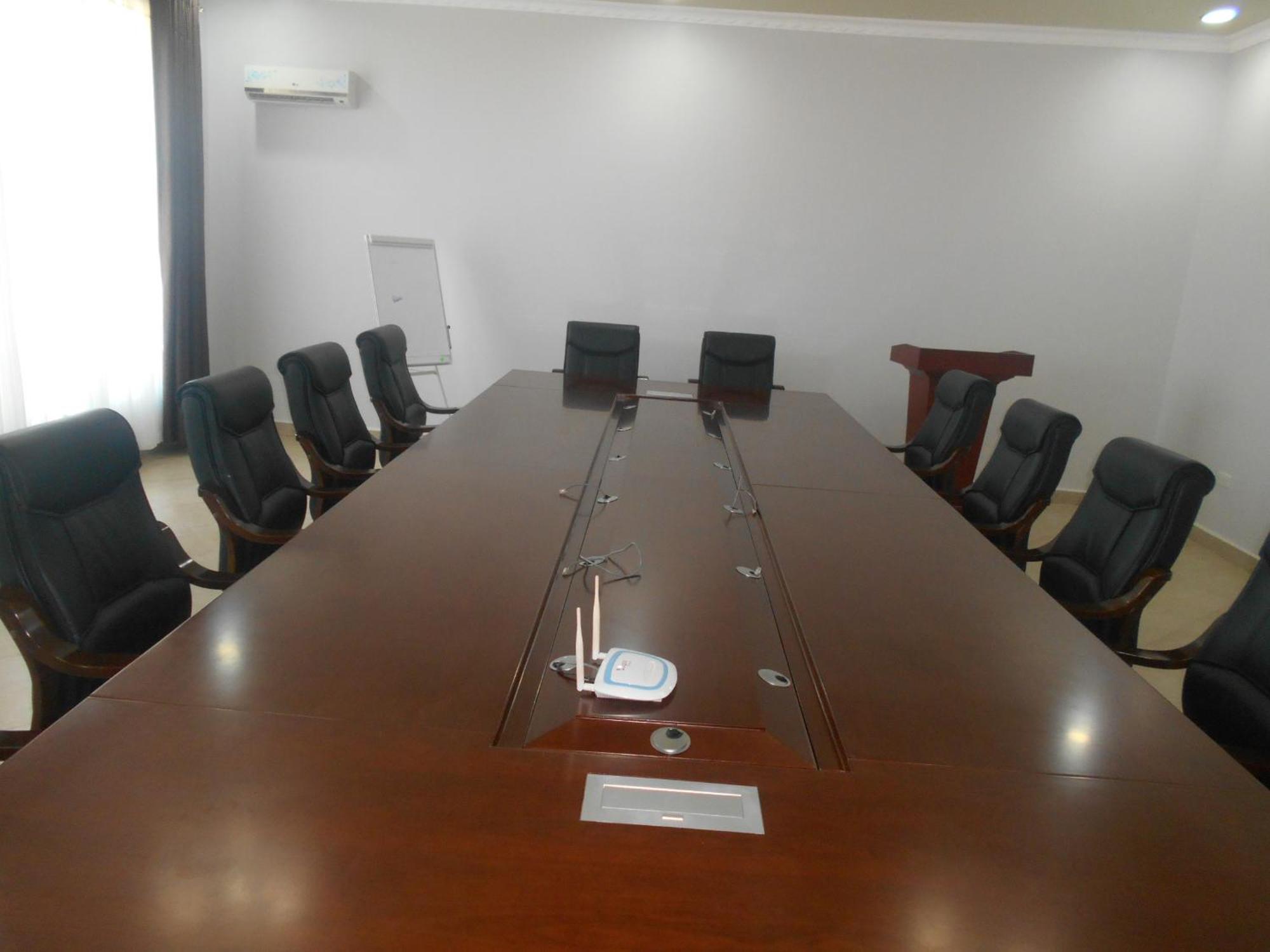 Adden Palace Hotel & Conference Centre Mwanza Ngoại thất bức ảnh