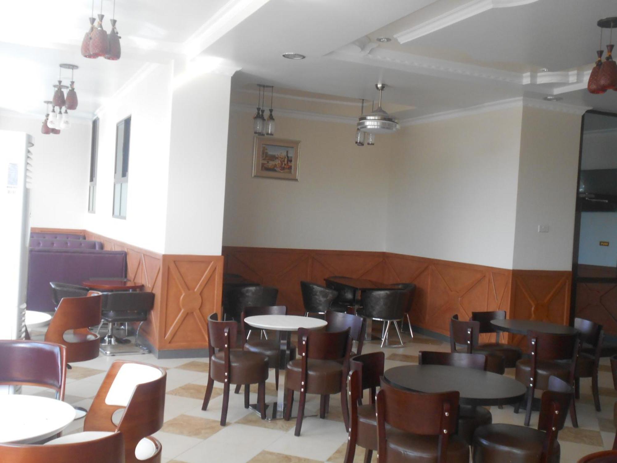 Adden Palace Hotel & Conference Centre Mwanza Ngoại thất bức ảnh